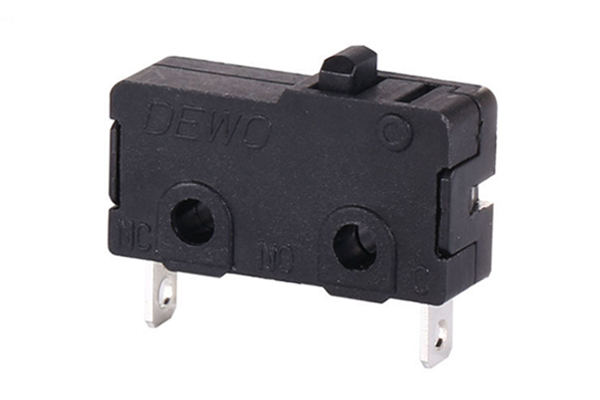 SS5-00N2-200微動開關(guān) {SS5-00N2-200微動開關(guān) width=